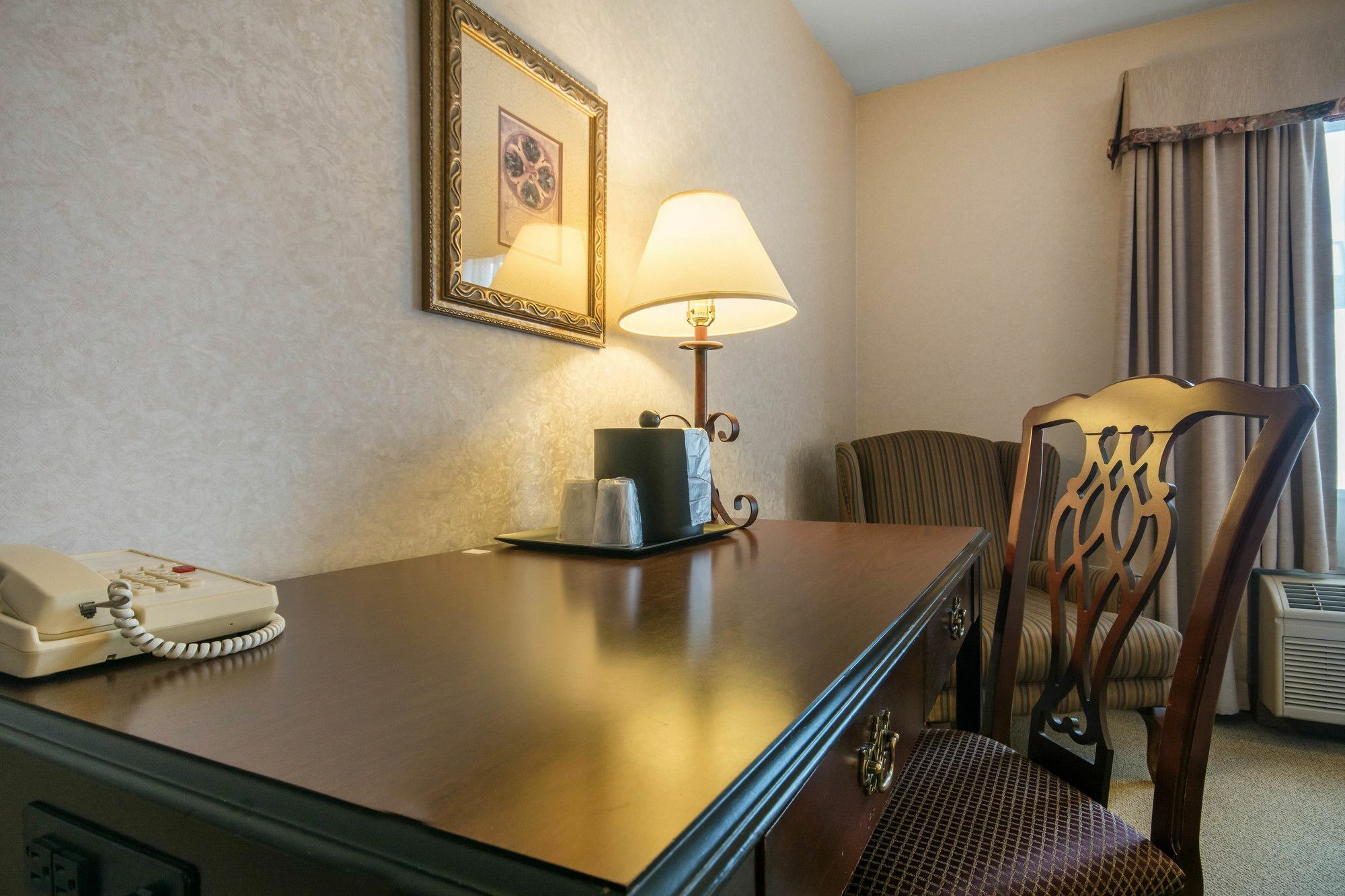 Clarion Hotel & Conference Centre Άμποτσφορντ Εξωτερικό φωτογραφία